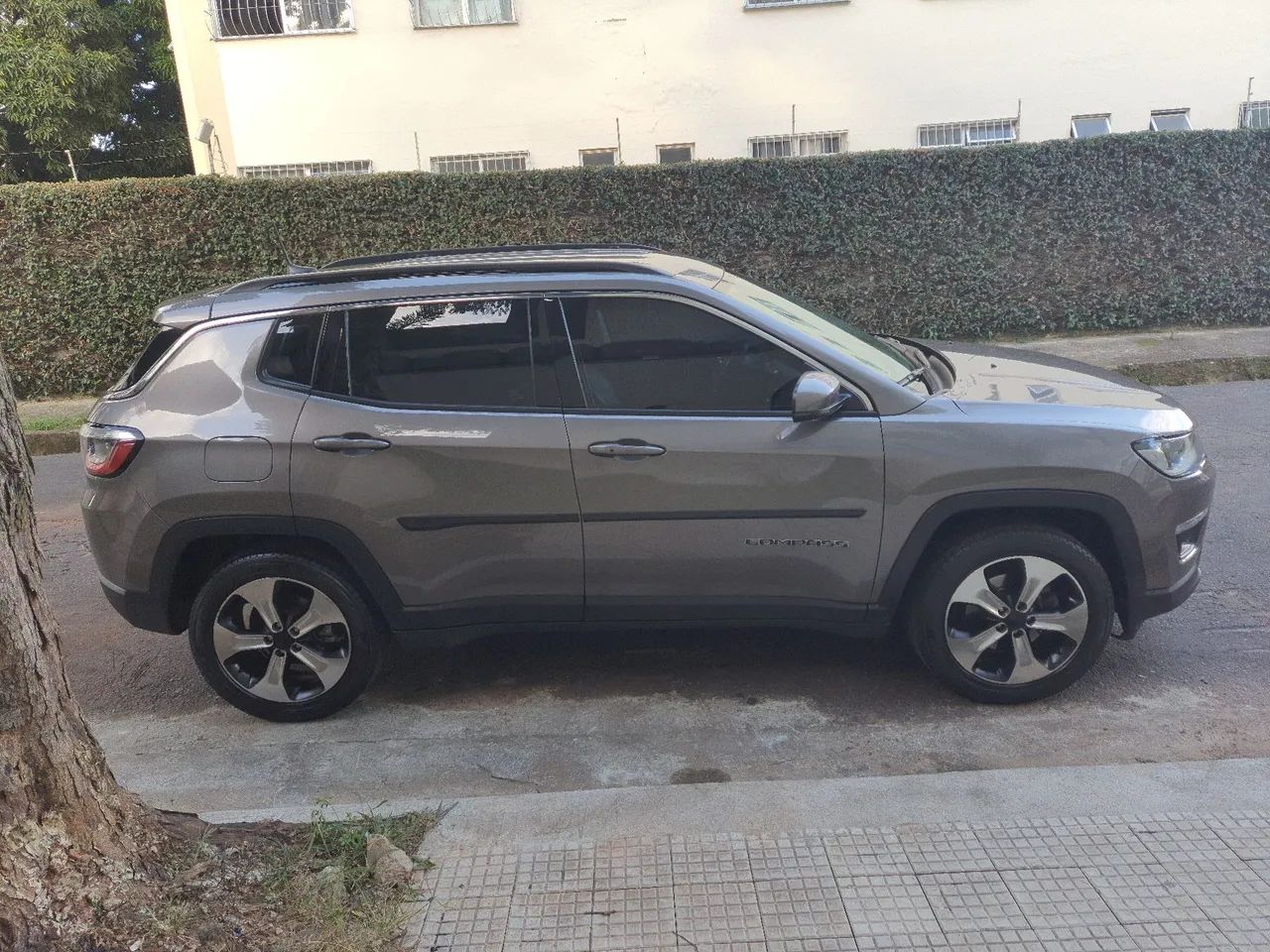 Jeep Compass COMPASS LONGITUDE 2.0 4x2 Flex 16V Aut. 2018
