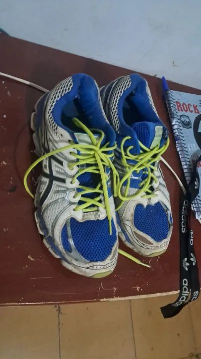 Tênis Asics Gel Azul e Branco