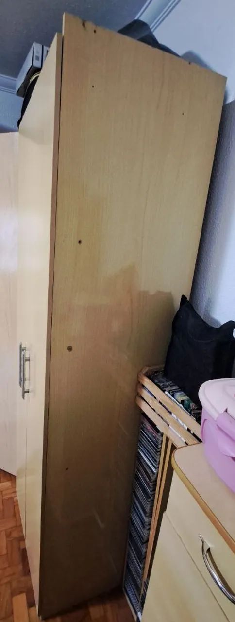 Guarda-roupa de solteiro - Foto 2