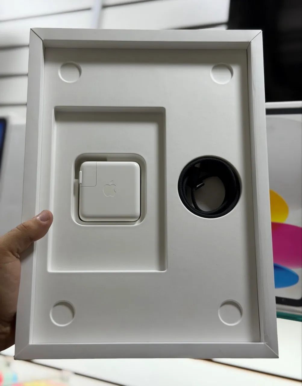 Macbook pro 14 polegadas chip m3 pro 18gb / 512gb LOJA FÍSICA bateria 100% ( 18 / 512 ) - Foto 3