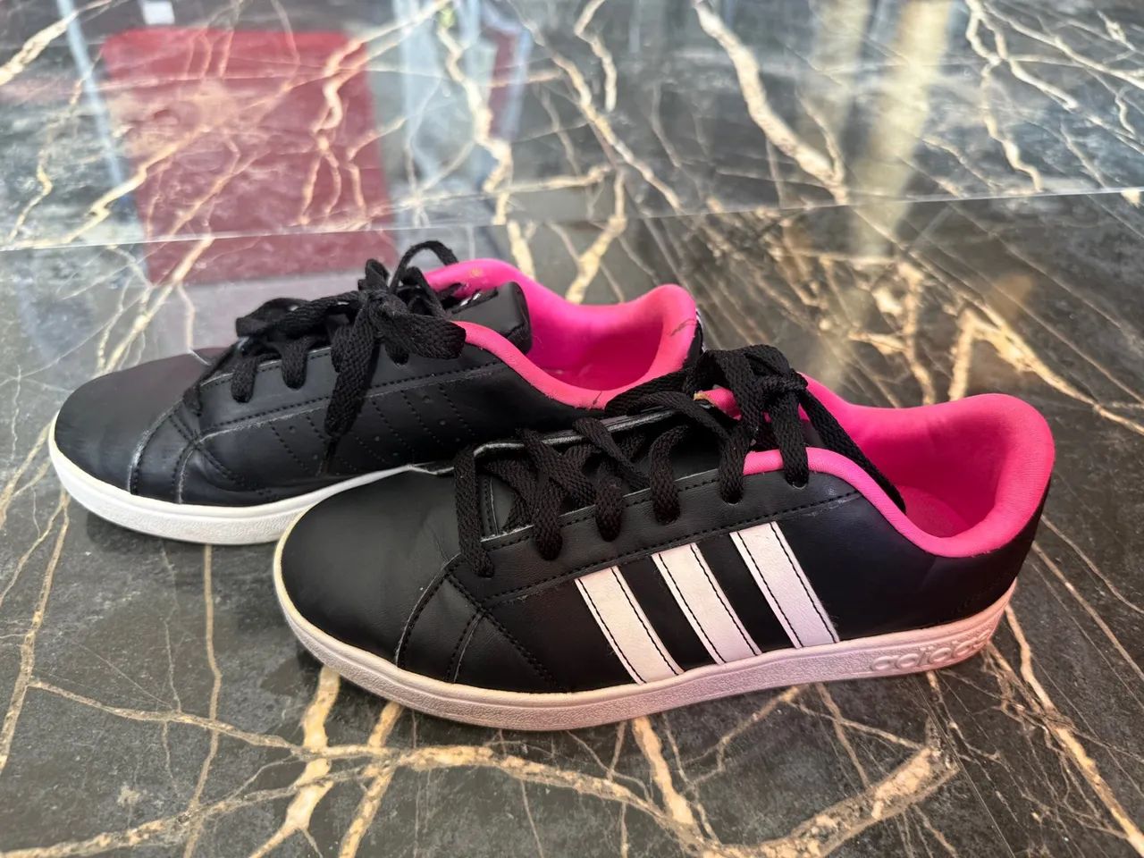 Tênis Adidas Feminino