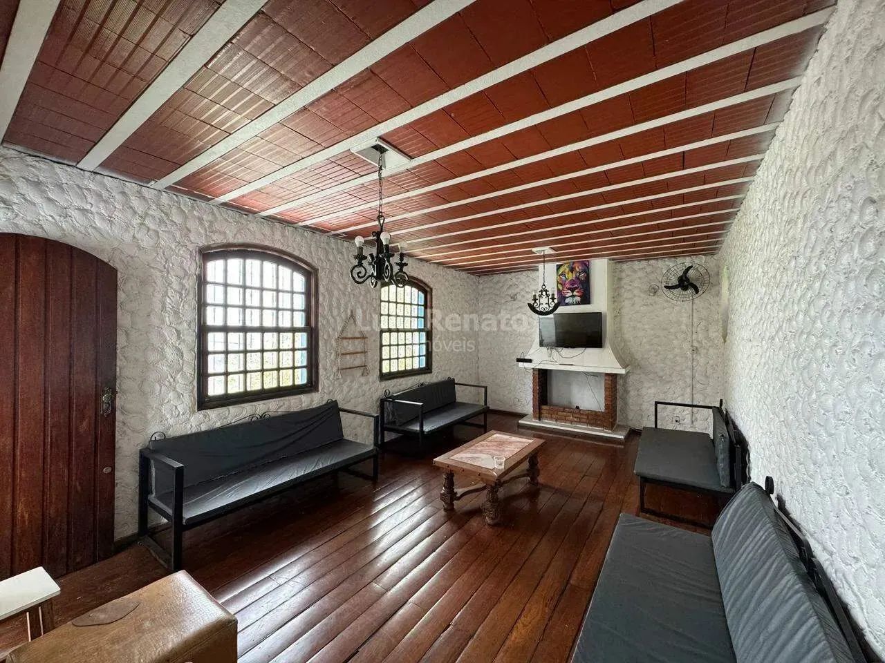 Casa à venda no bairro São Lucas