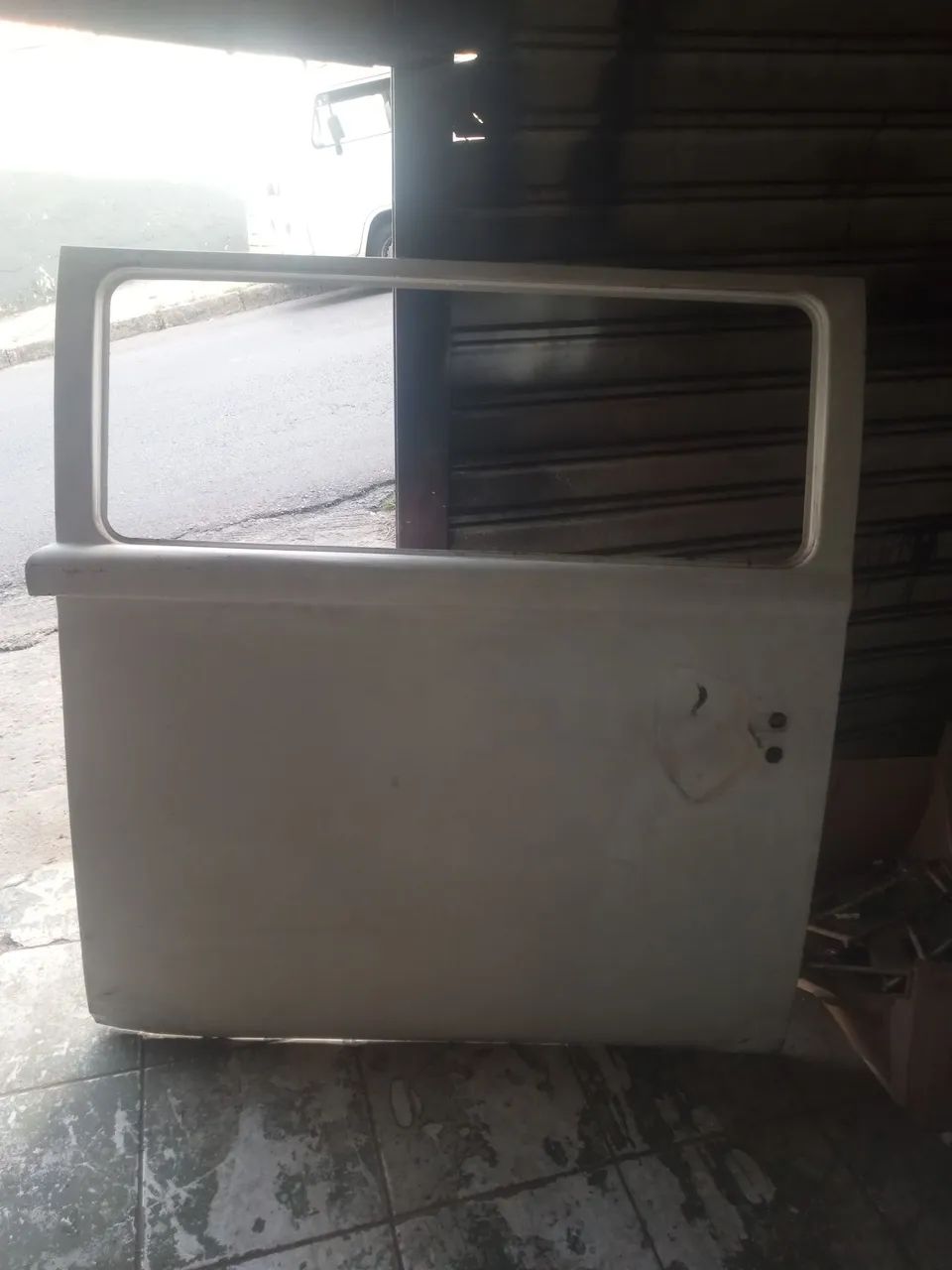 Vendo uma porta de correr de Kombi 1999 a 2014