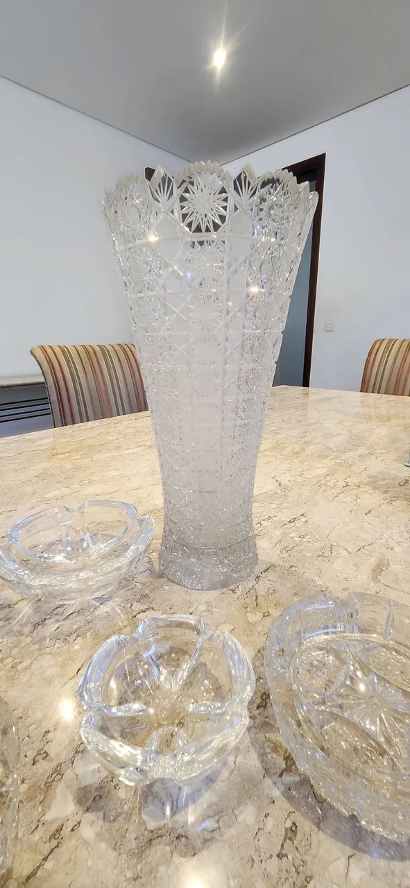 LINDOS de VIDRO Vaso e Cinzeiros