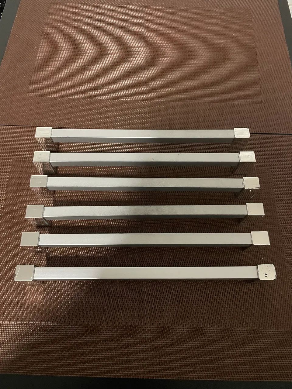 Jogo Puxadores Ajustáveis (24 cm)