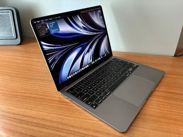 MacBook Air (M2, 2022) 13 Polegadas Prateado - Notebooks - Santana