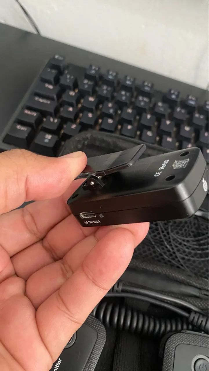 Kit Microfone Sem Fio Saramonic Blink500 - Foto 4