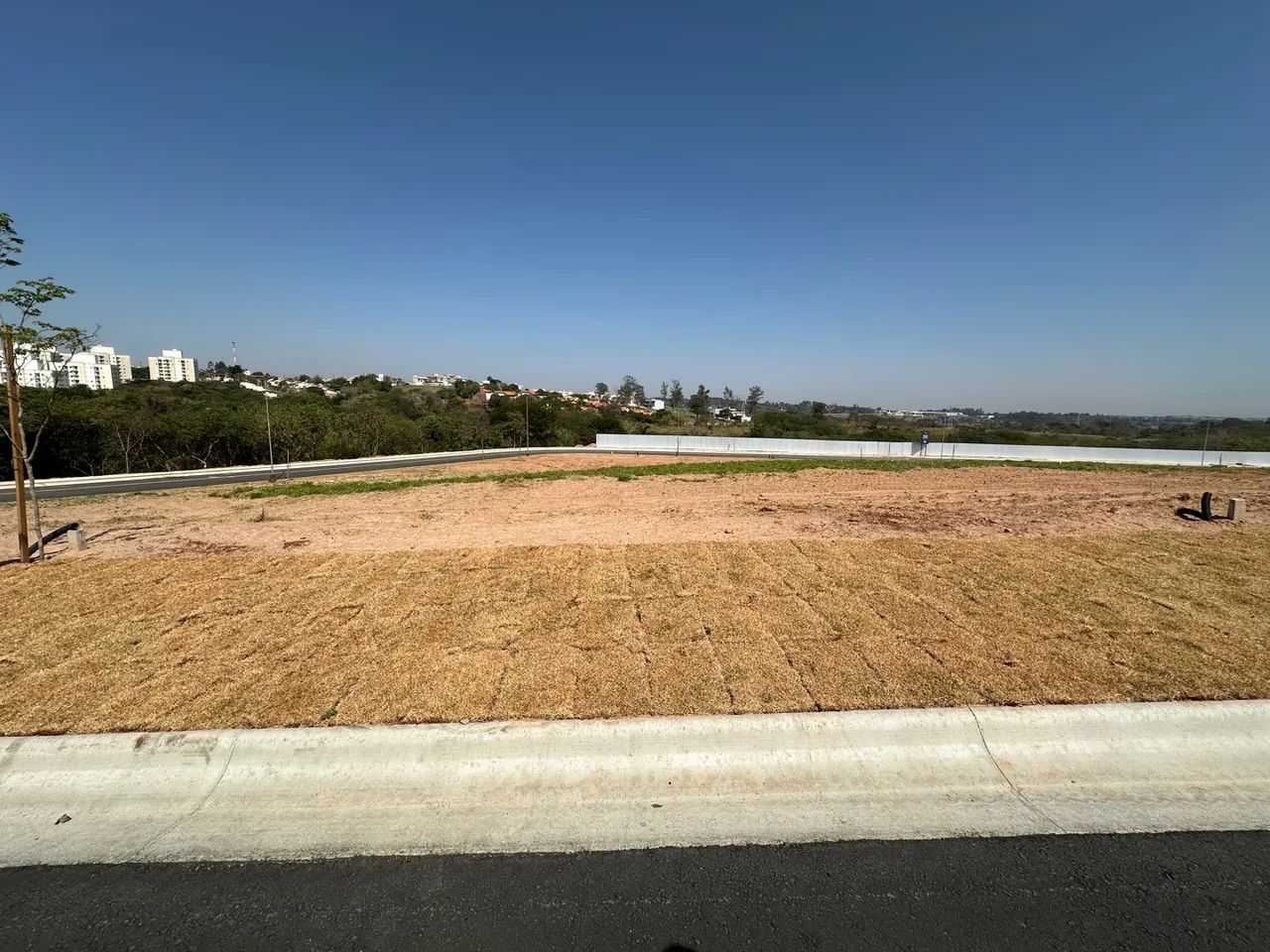 Lindo terreno de 360 metros Reserva Serena - Foto 8