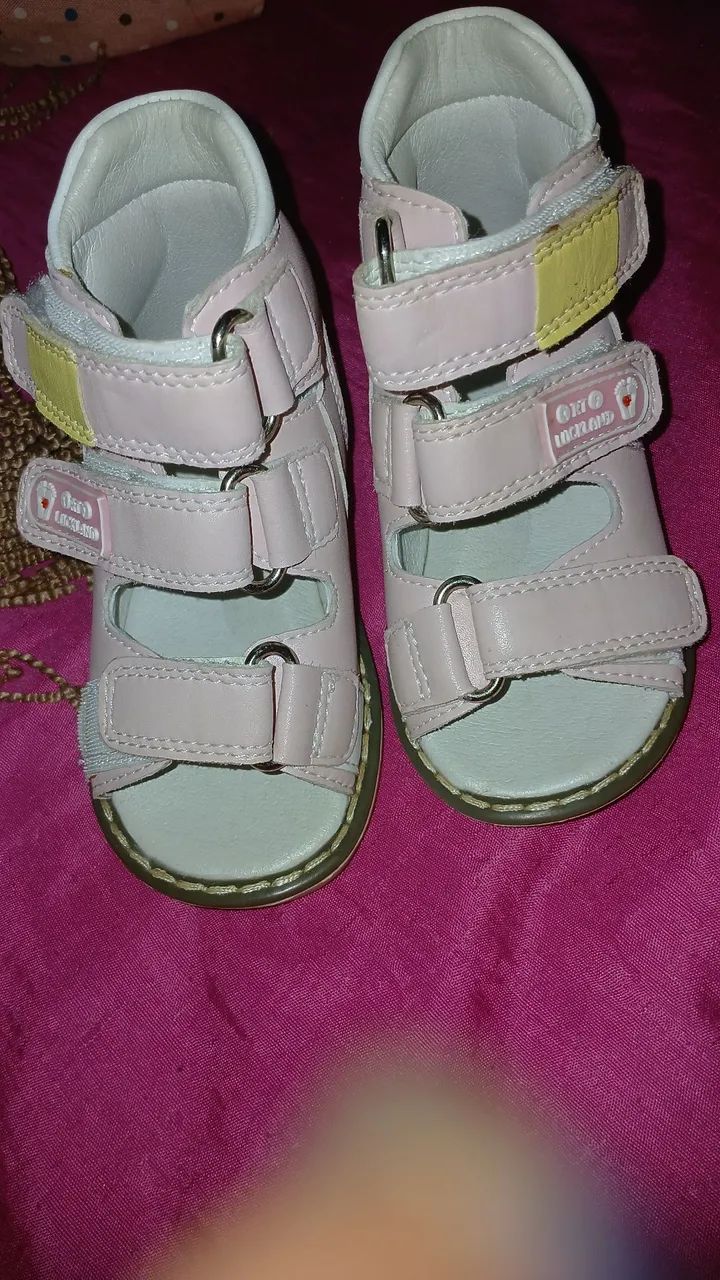 Sandália ortopédica 