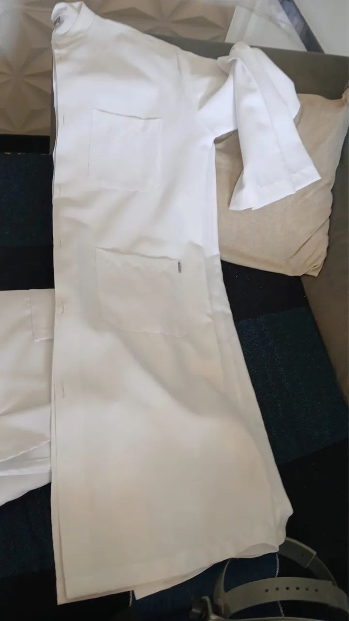 Jalecos 64520780145795123