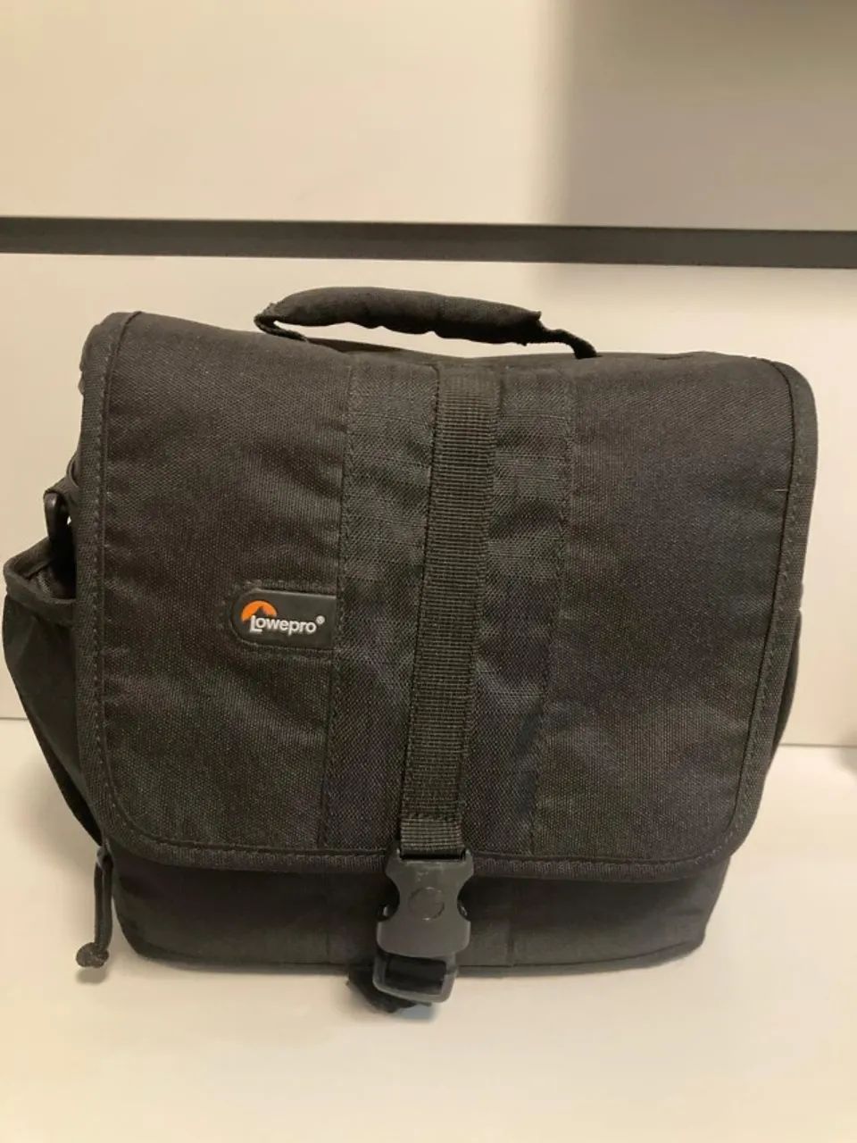 Bolsa fotográfica de ombro Lowepro para câmera ou filmadora - Novinha