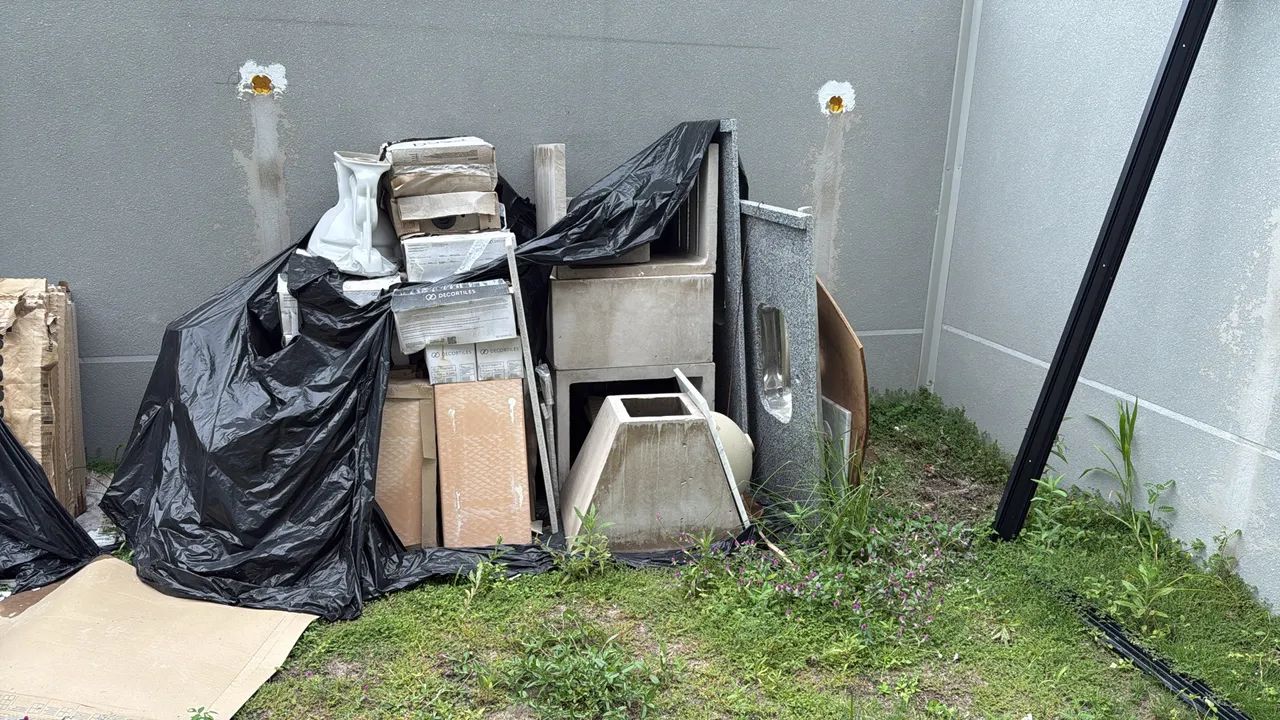 Pias, Bancadas, Pisos e Churrasqueira