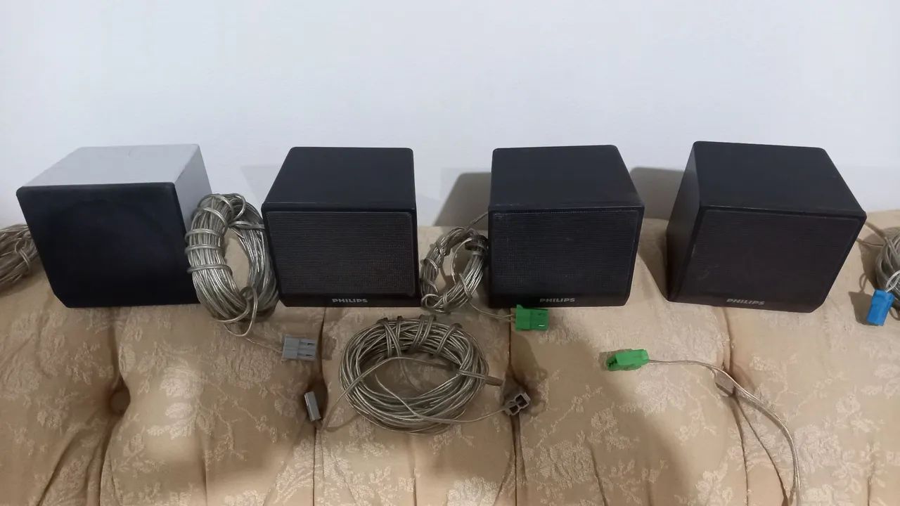 Caixas para Home theater Philips modelo CS-311 E e CS 100 - Foto 2