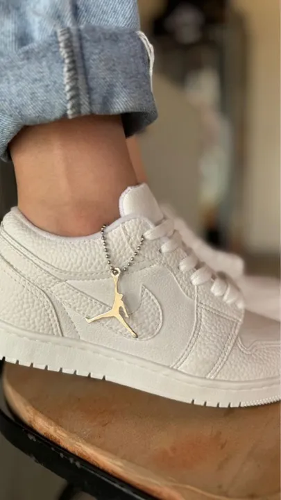 Tênis Air Jordan 1 Low branco Nike