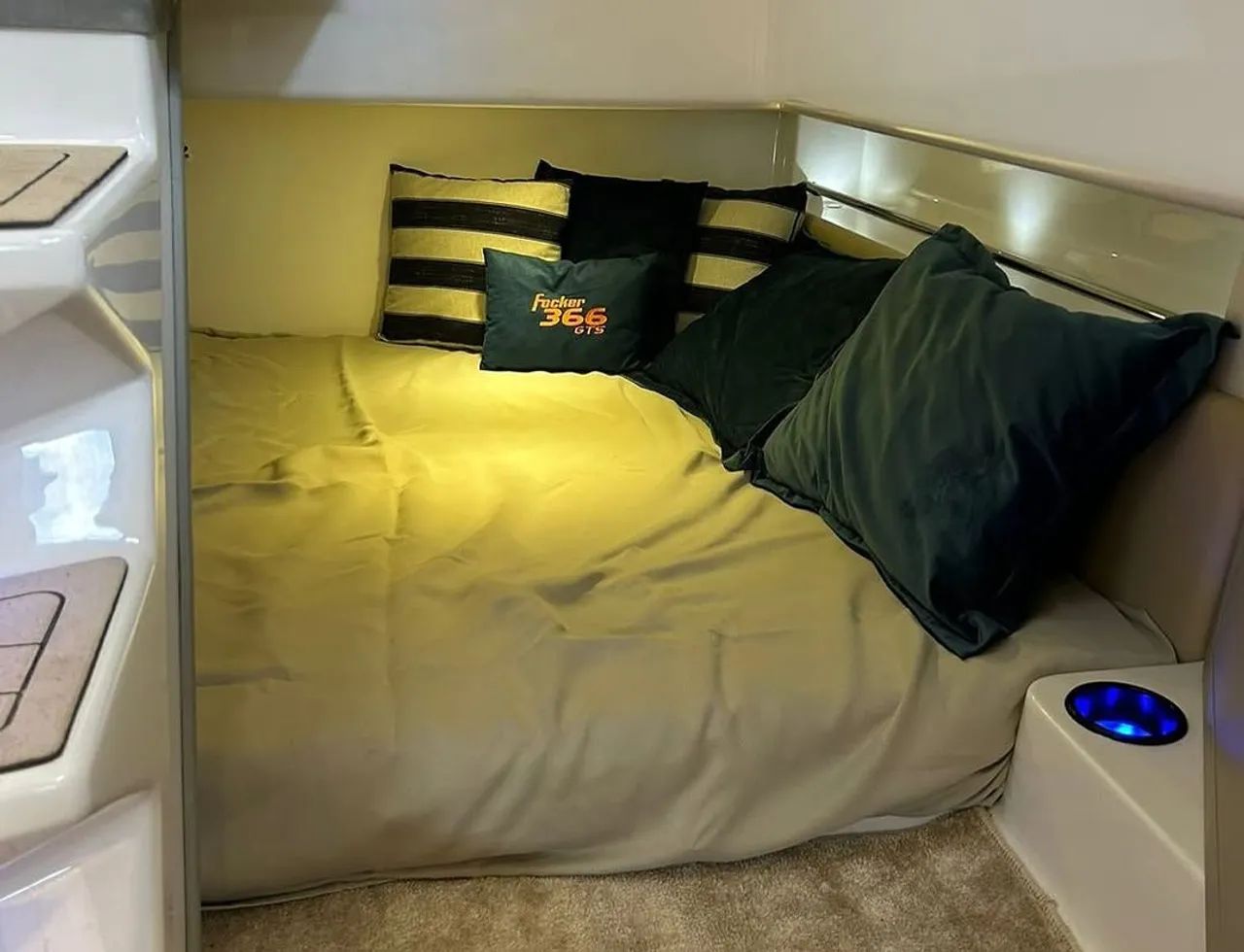 Focker 366 GTS - 2024 x2 Mercruiser 300 HP ñ Phantom Ventura Fs Sessa Armatti Nx - Foto 8