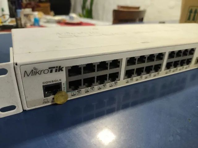 Mikrotik Crs326-24g-2s+rm Switch 24g 2 Sfp 10g  - Foto 2
