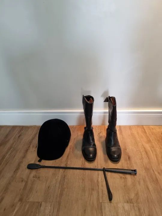 Bota e Capacete para equitação infantil - Foto 4