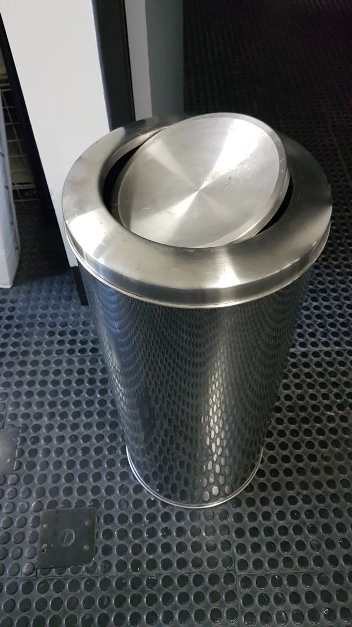 LIXEIRAS INOX RECICLAVEIS ARTPLAN - SEMI NOVAS - Foto 4