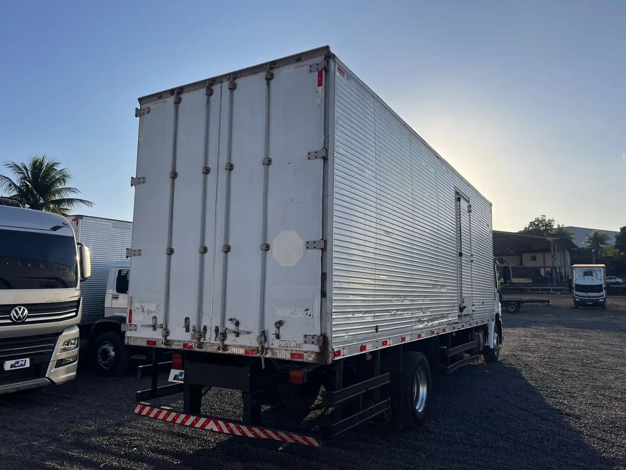 Volkswagen 15 180 - Foto 9