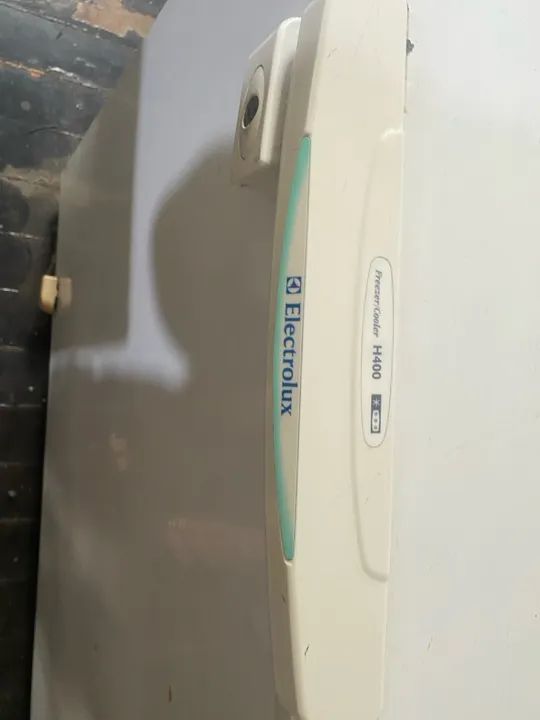Freezer Horizontal Electrolux H400 2 Portas 385L 220v - Foto 4