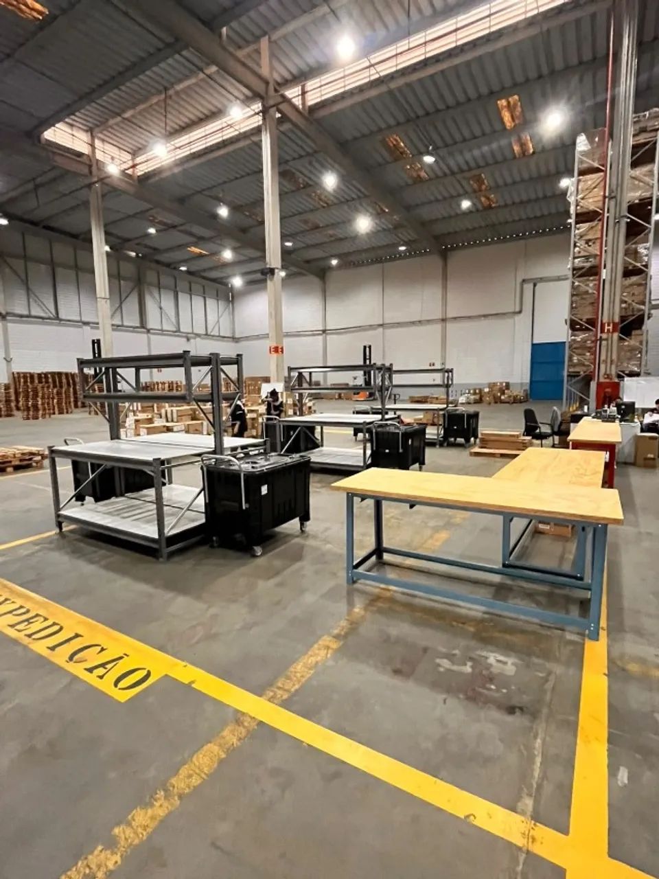 Bancada de Expedição 1,20m com 4 Níveis para Embalagem e Envio - Foto 3