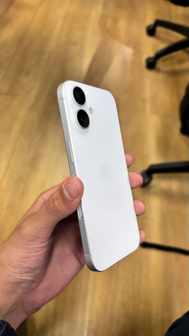 iPhone 16 128GB - Novo