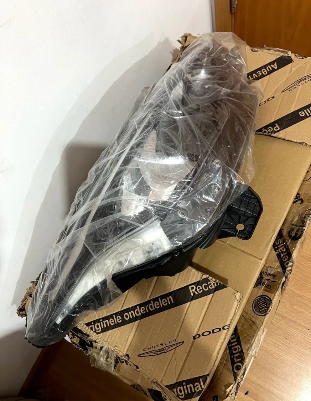 FAROL DIANTEIRO FIAT ARGO - Foto 3