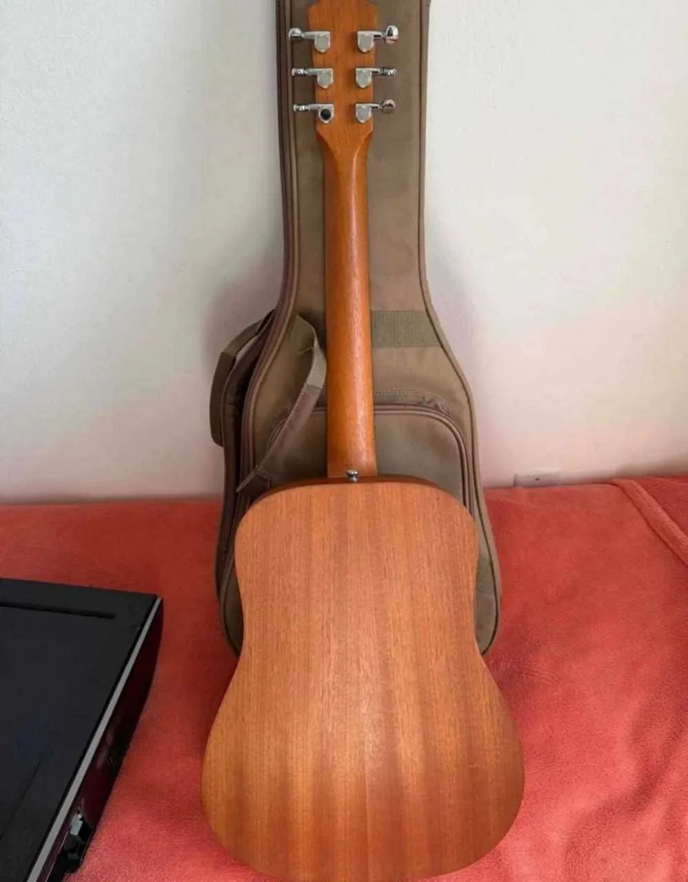 Vendo violão Taylor novo  - Foto 4