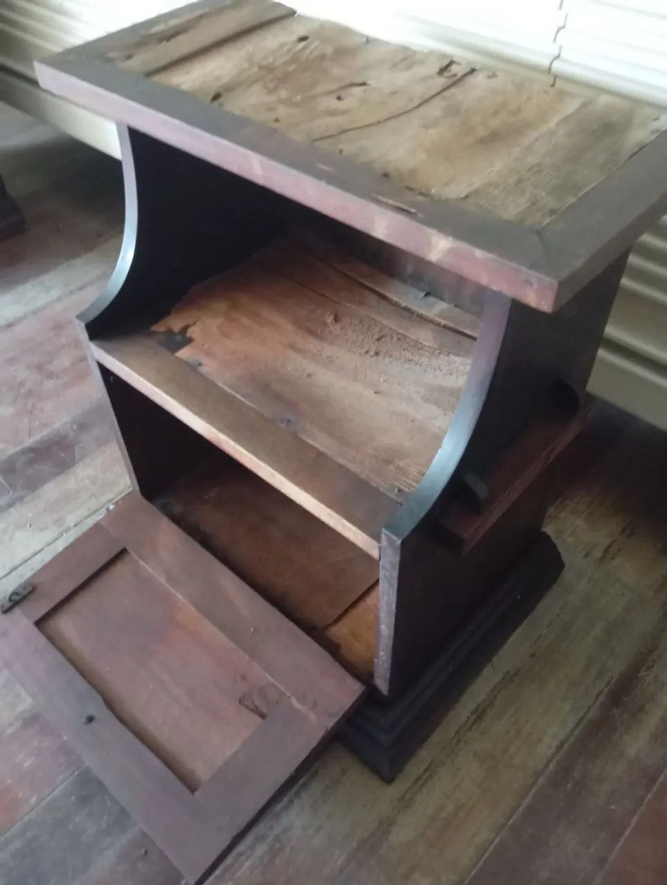 Mesa de Cabeceira  - Foto 3