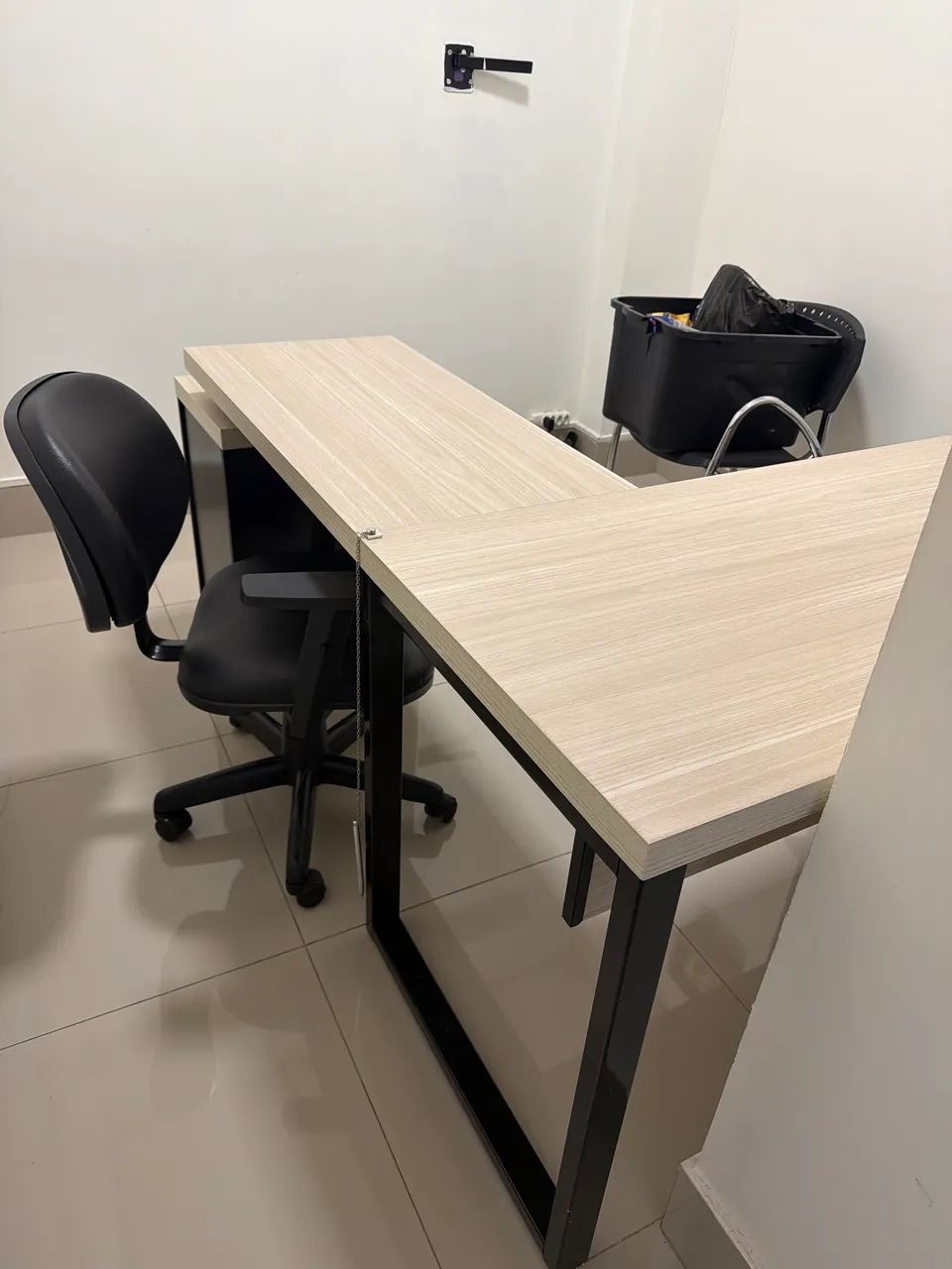 Vendo mesa escrito em L   - Foto 3