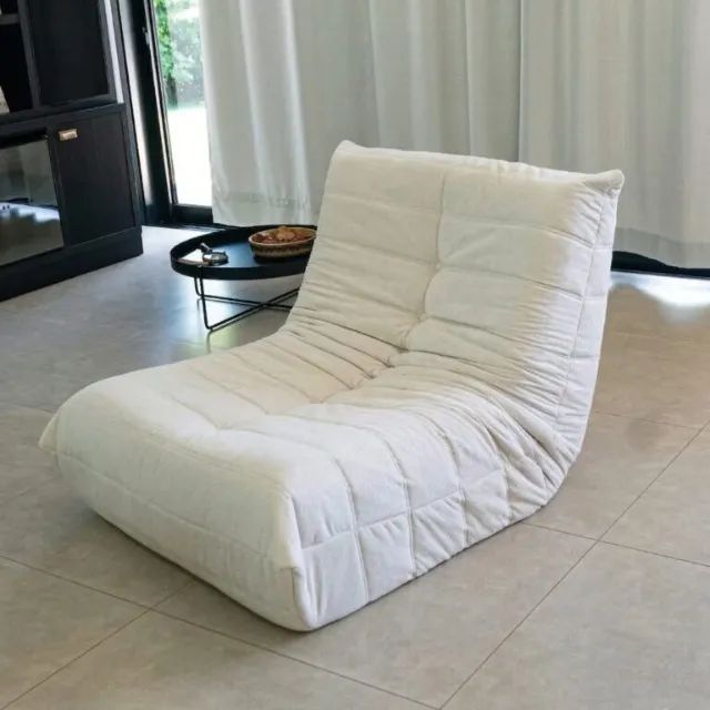 Poltrona Togo  Bege   Bouclé  Novo!  Pronta Entrega! - Foto 3