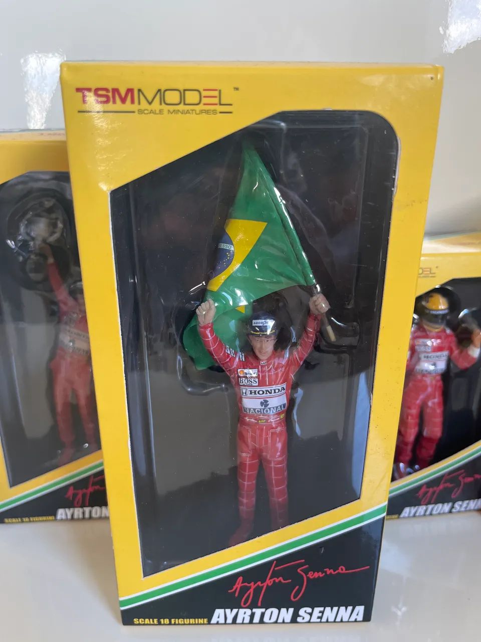 Bonecos Ayrton Senna TSM Model Novos Originais - Hobbies e