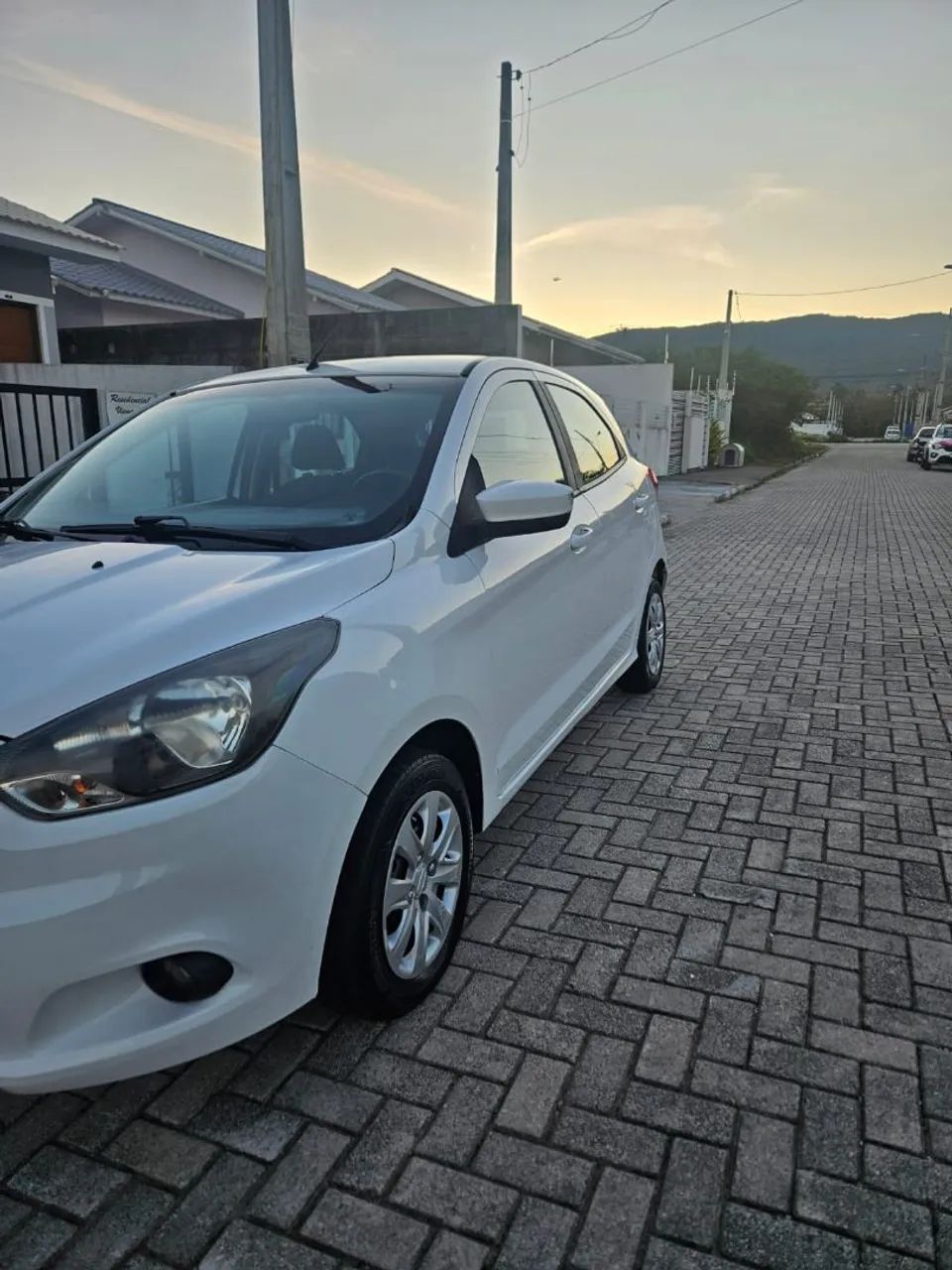 Ford Ka SEL 1.5 16V FLEX 5P 2017