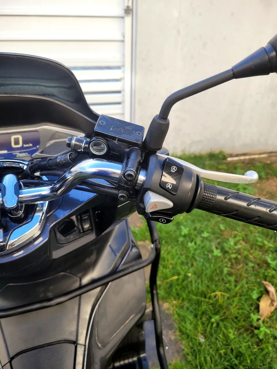 PCX CBS 2024 com 3000 km - Foto 2