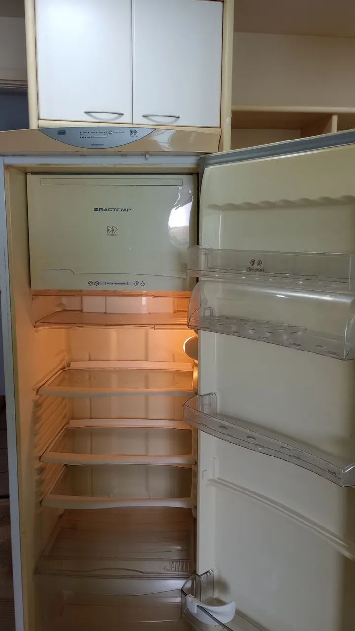 Geladeira Brastemp  - Foto 2