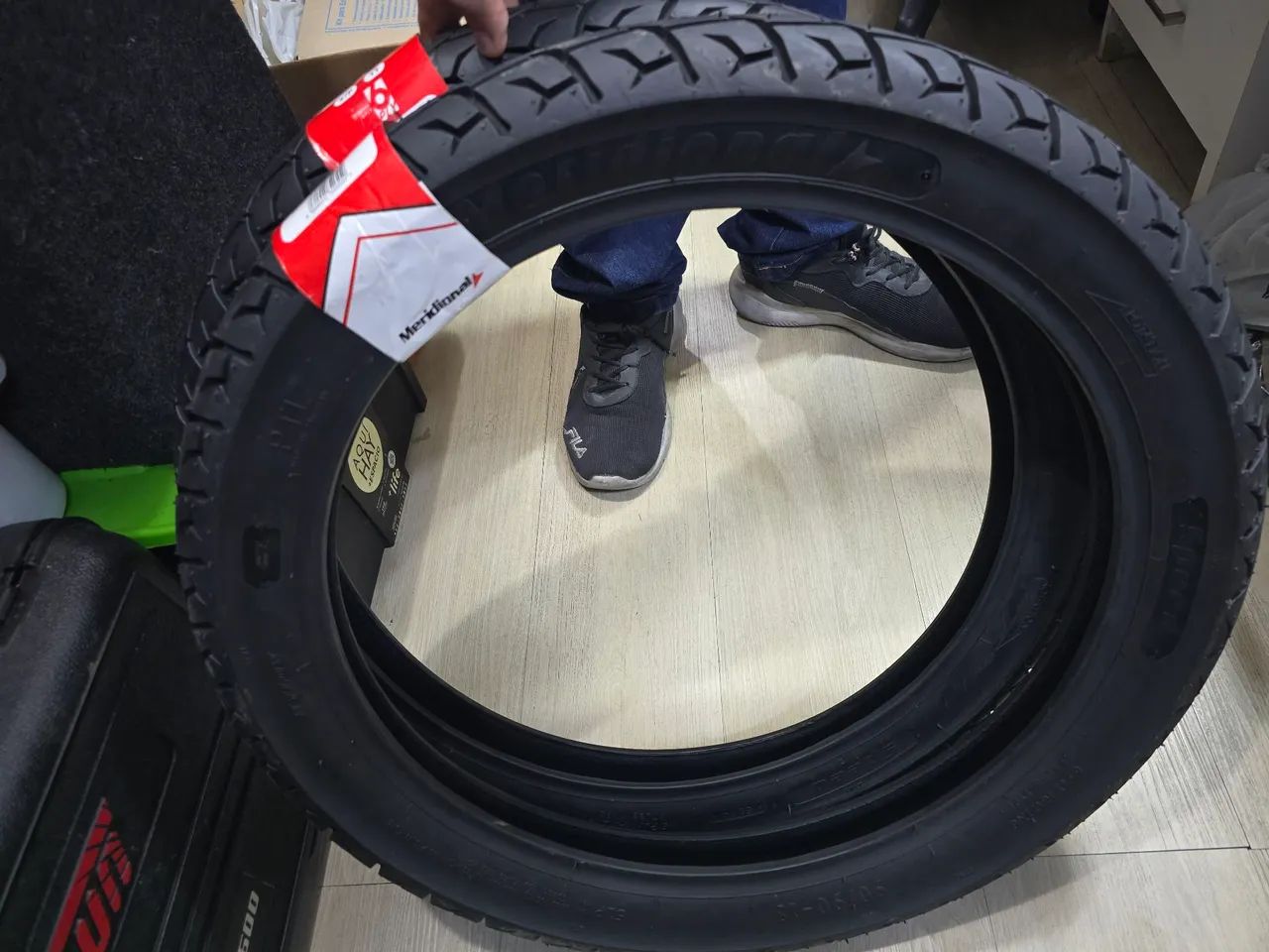 Pneu Moto 90/90R18  80/100R18 Novo  160 150 125 - Foto 2