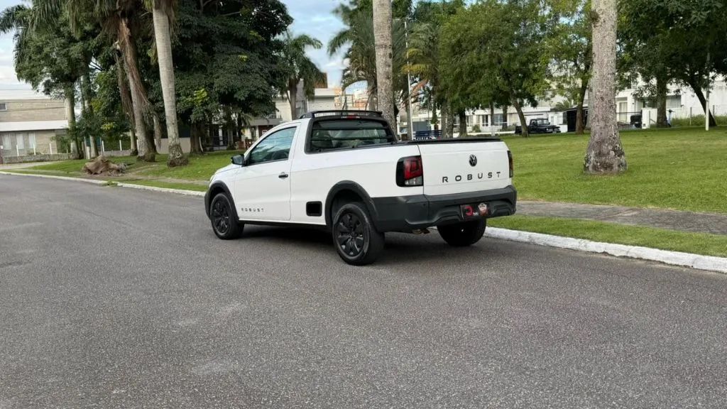 Volkswagen Saveiro Robust 1.6 Total Flex 16V 2024 - Foto 4