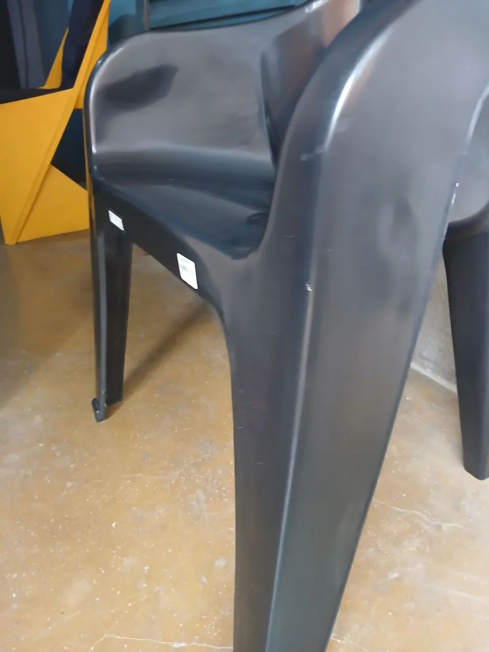 (02) cadeira poltronas linha premium mod.2026 design moderno e inovador. - Foto 4