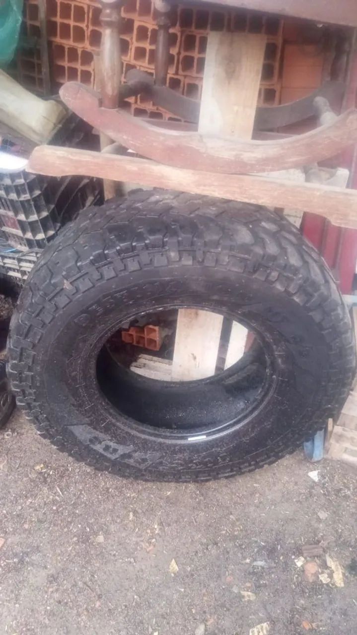 Pneu aro 15