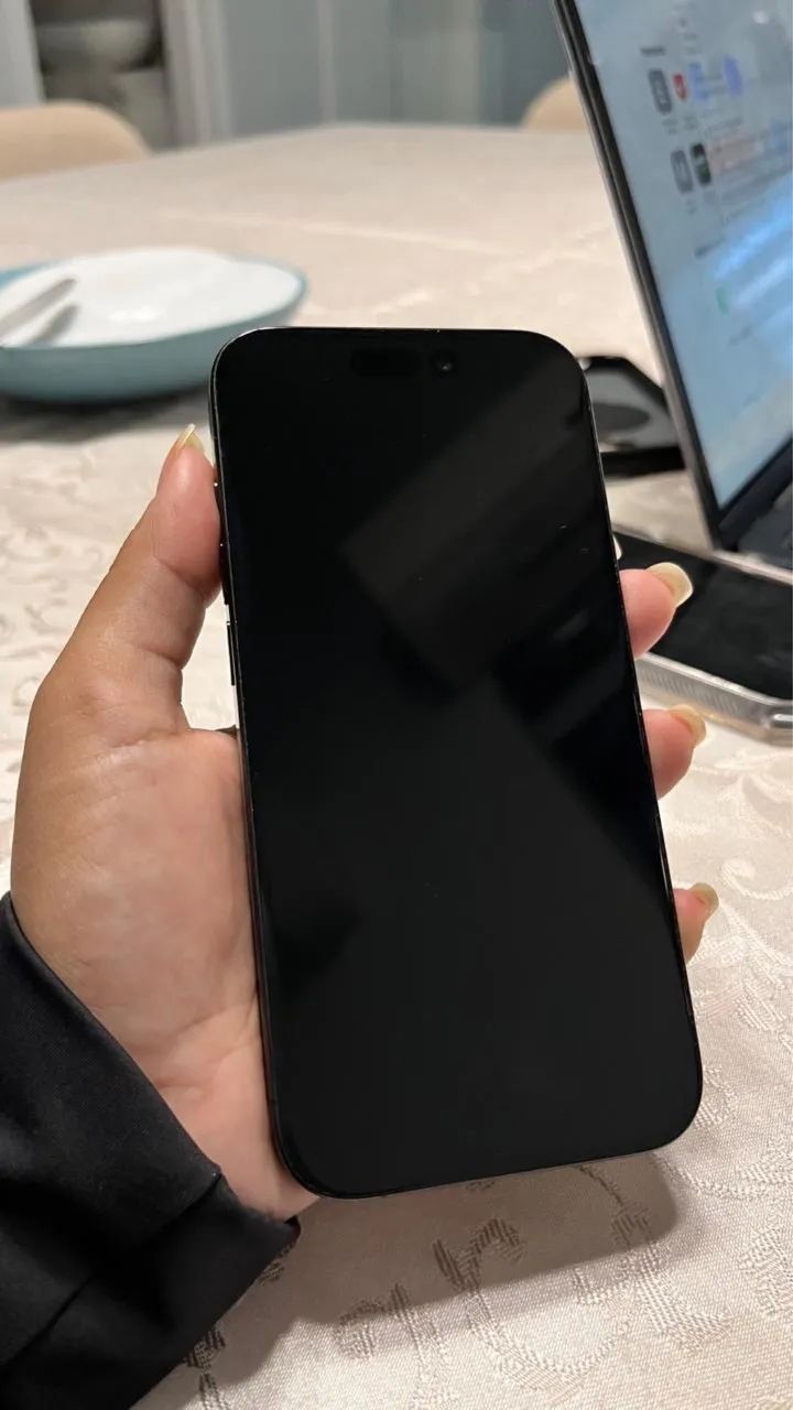 IPHONE 15 PRO - Foto 3