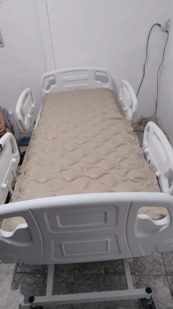 Cama hospitalar elétrica 