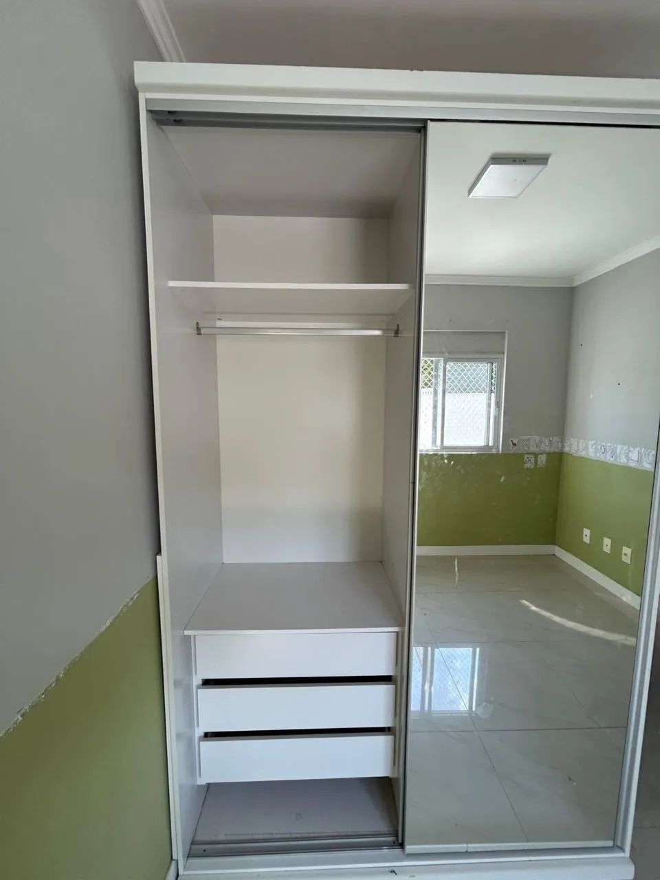 Guarda roupa solteiro - Foto 3