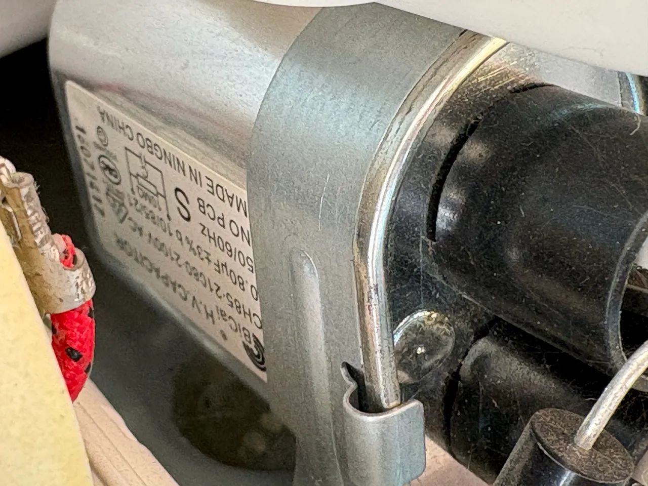 Capacitor mep37