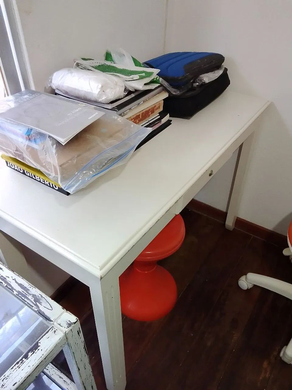 Mesa e cadeira de estudo 