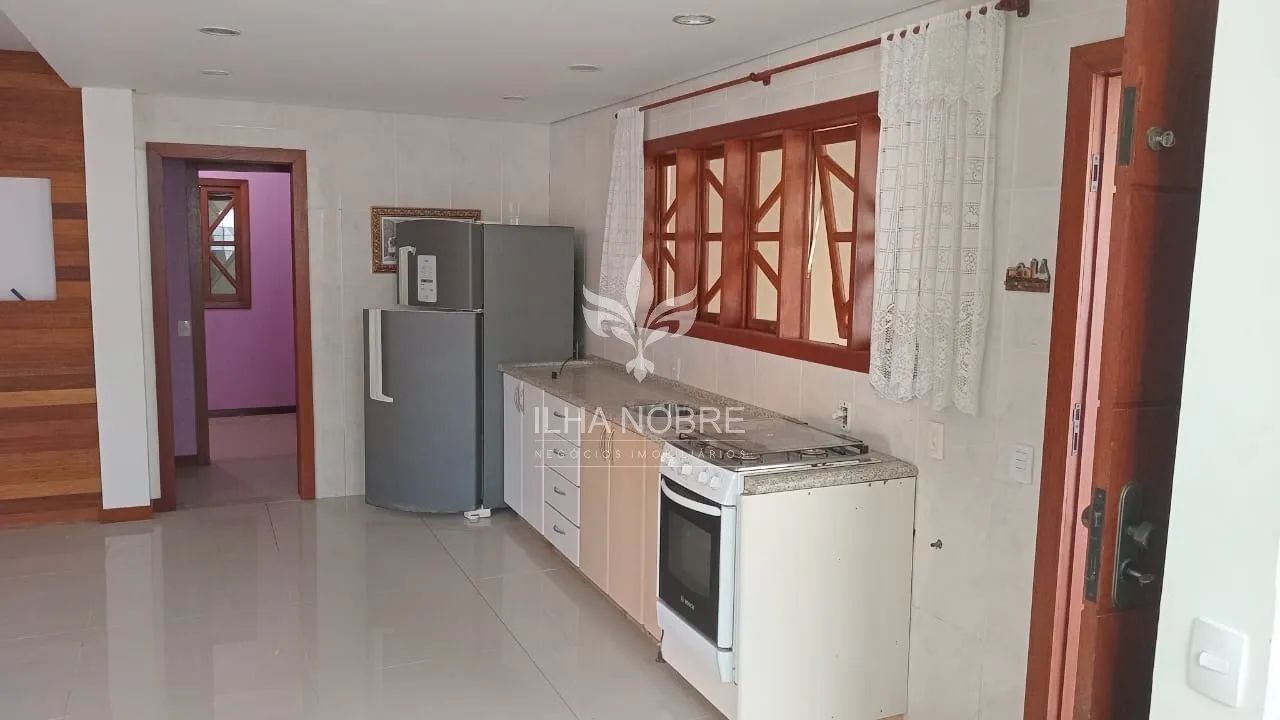 Apartamento para Alugar com 1 Quartos no Campeche Florianópolis/SC Com 80m² R$ 3.650,00