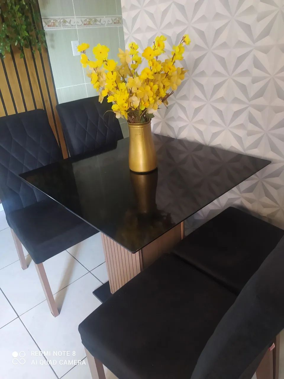 Vendo conjunto de mesa com 4 cadeiras   (semi nova)  - Foto 2