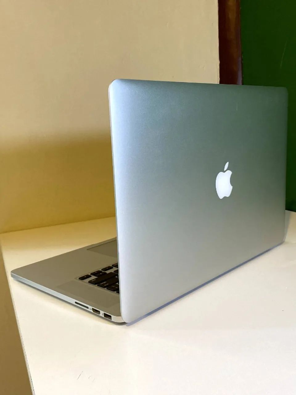 MacBook Pro 15