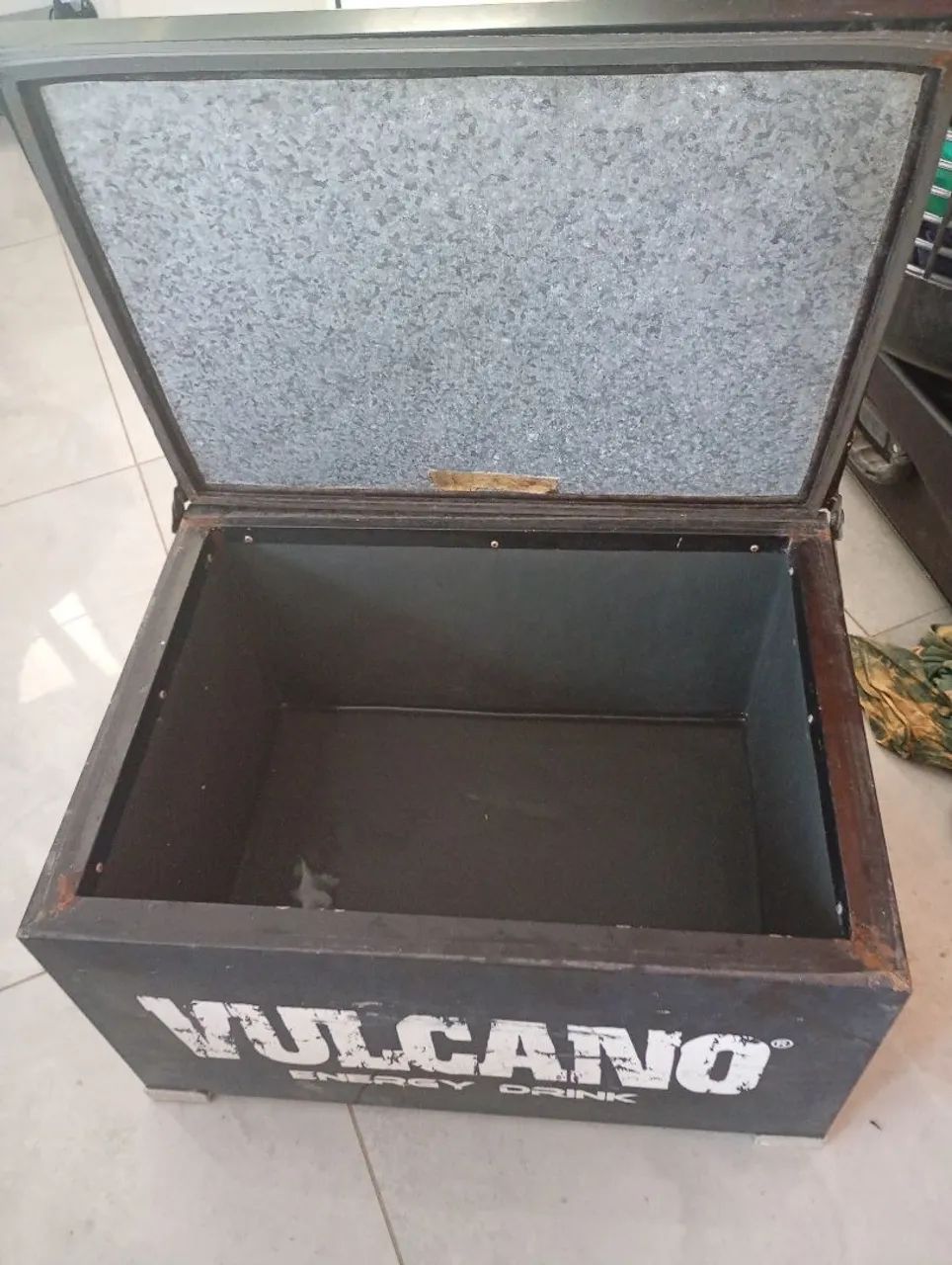 Caixa térmica Vulcano  - Foto 2