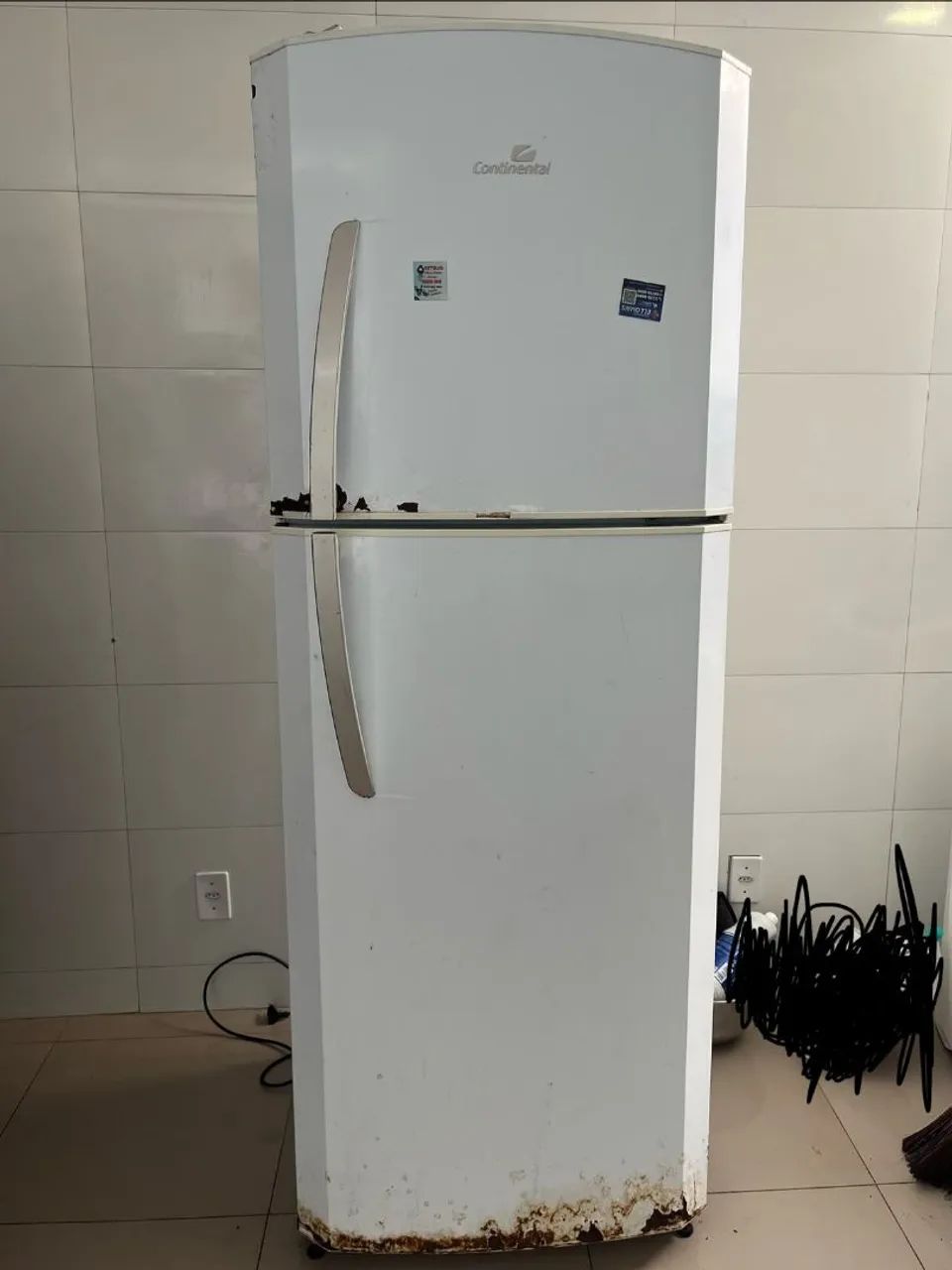 Vendo geladeira sem gás 