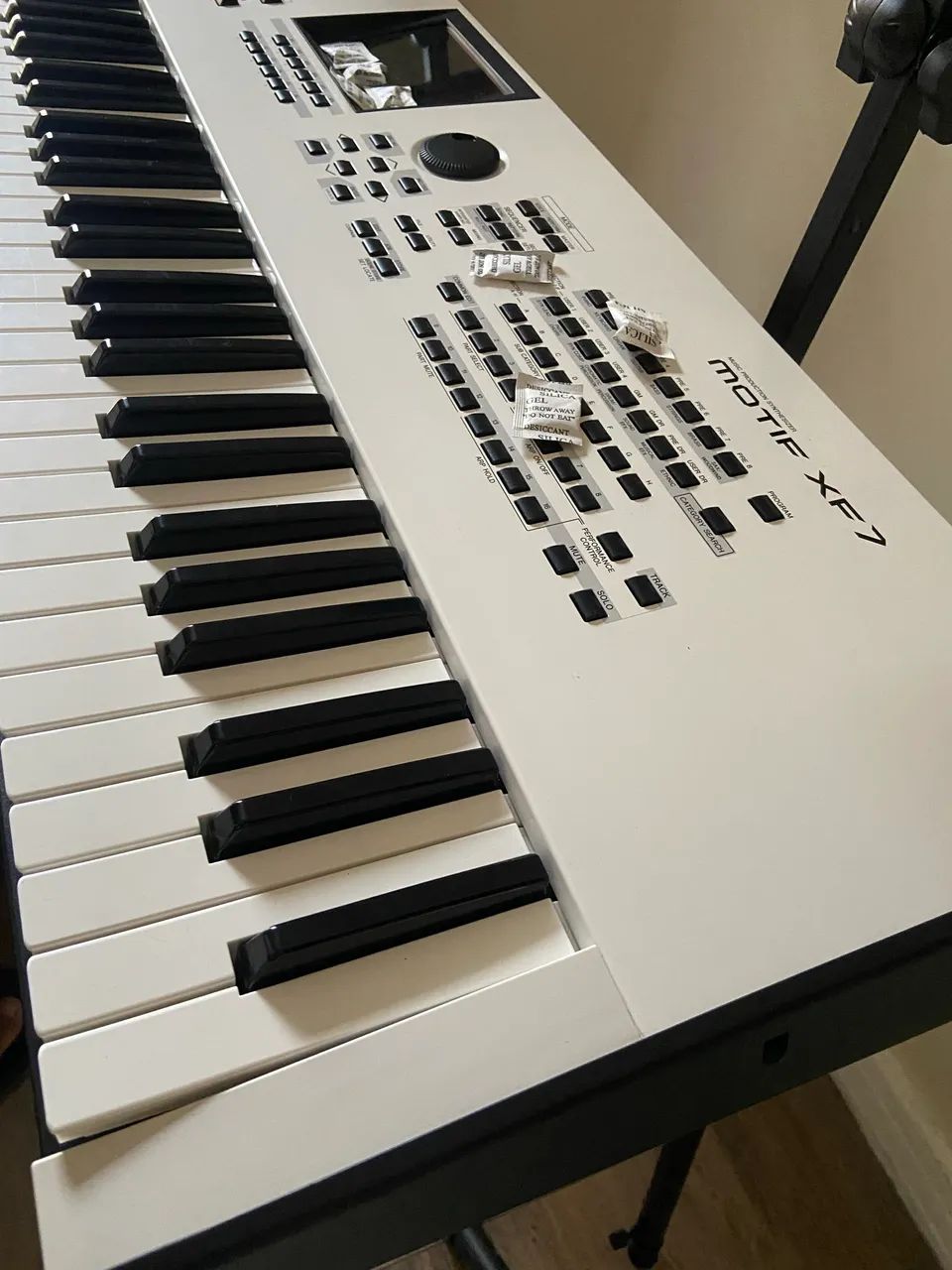 Yamaha Motif xf7 white - Instrumentos musicais - Cidade Boa Vista